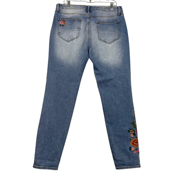 DRIFTWOOD Women's High Rise Embroidered Blue Jeans - Picture 4 of 9